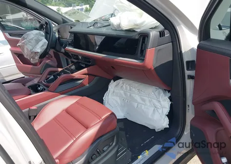 2025 Porsche Cayenne из США, поврежденный, VIN WP1AA2AYXSDA03161